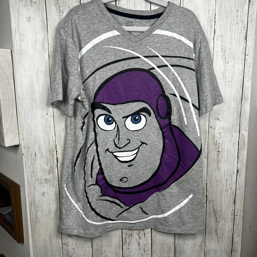 Disney Buzz Lightyear gray t-shirt with Buzz Lightyear graphic, size youth XXL